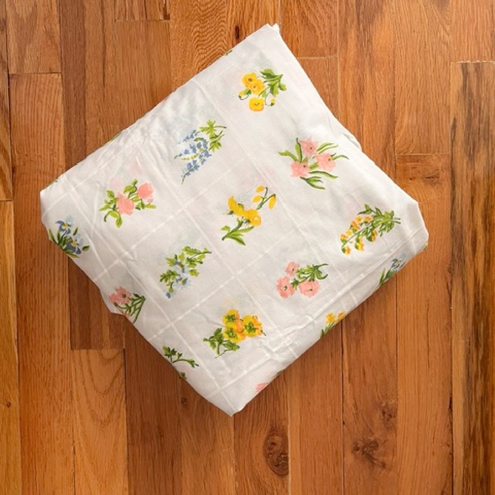 Vintage Full Size Fitted sheet square floral Utica NWOT